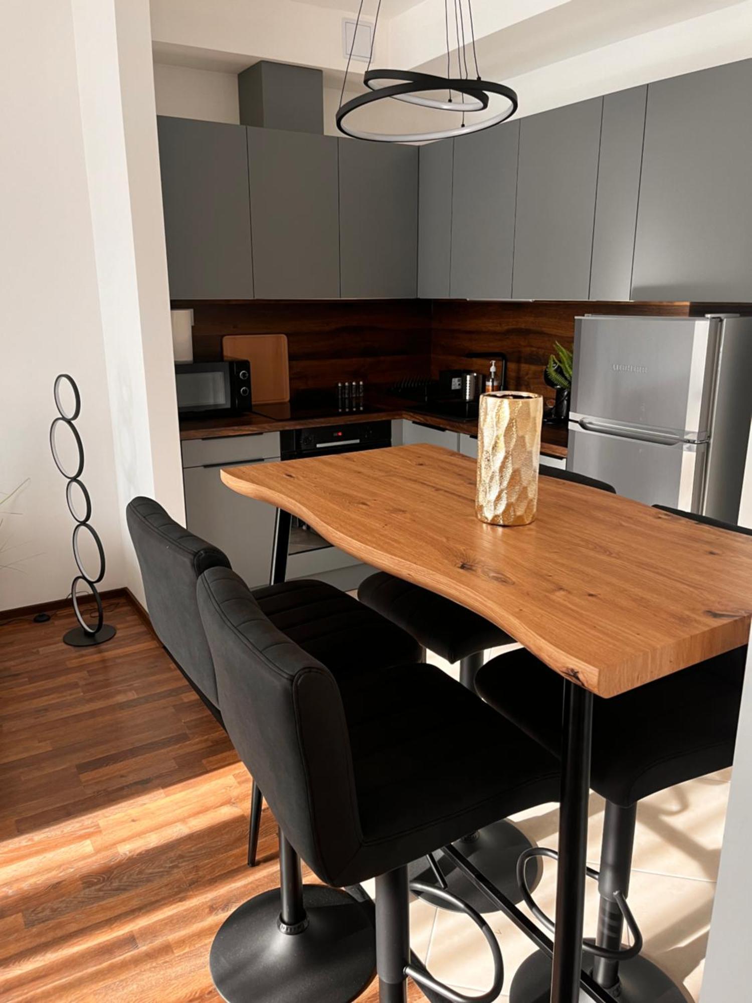 Moonlight I - Breakfast Available Apartmán *